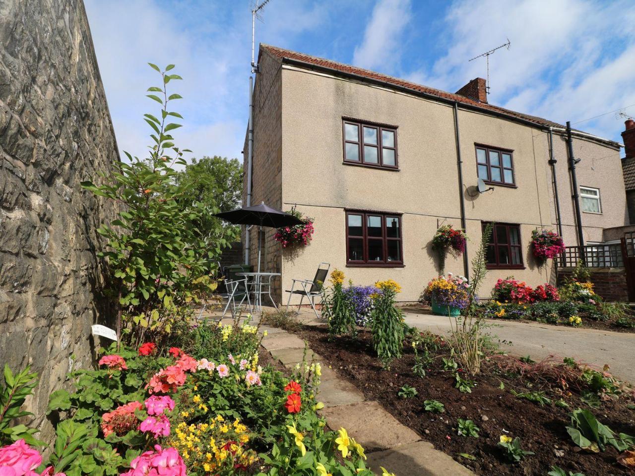 Dove Cottage Clowne Exterior foto